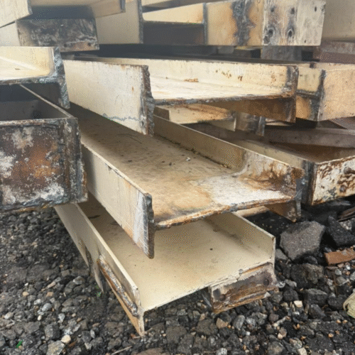 Viga W 310x28,3kg Usada