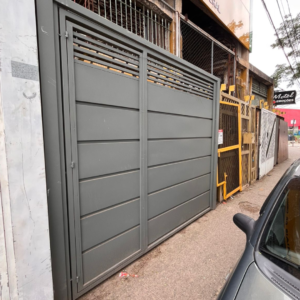 Portão Basculante 2,90m x 2,50m Usado