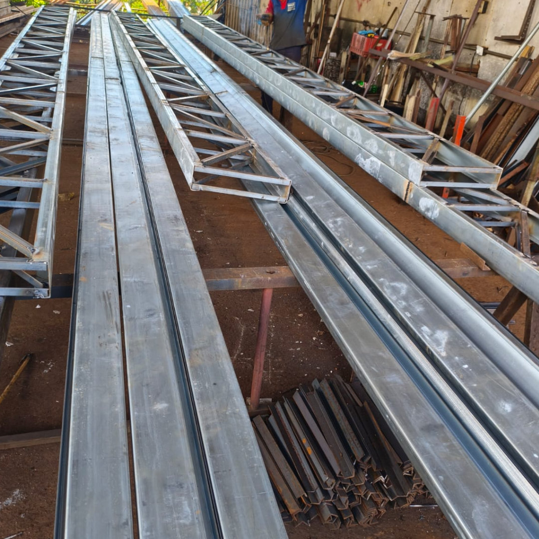 Treliças Novas 40cm U4" Galvanizada